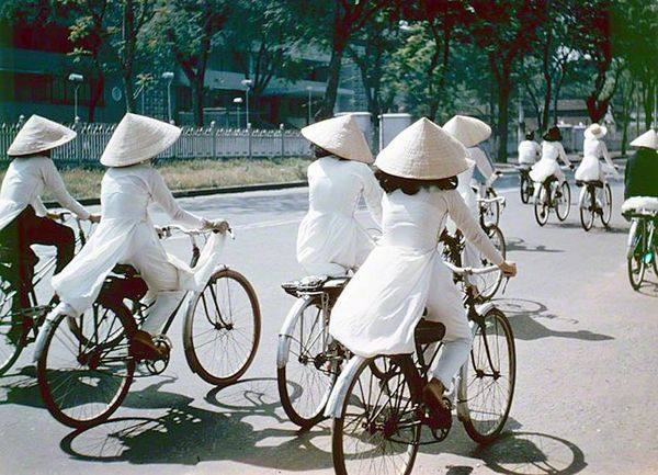 Chiếc nón lá đi cùng qua lịch sử Việt Nam